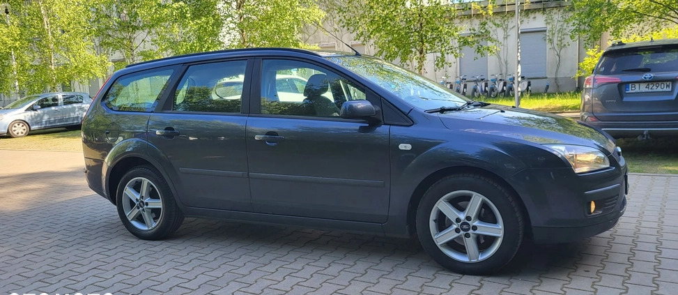 Ford Focus cena 9200 przebieg: 214827, rok produkcji 2007 z Odolanów małe 781